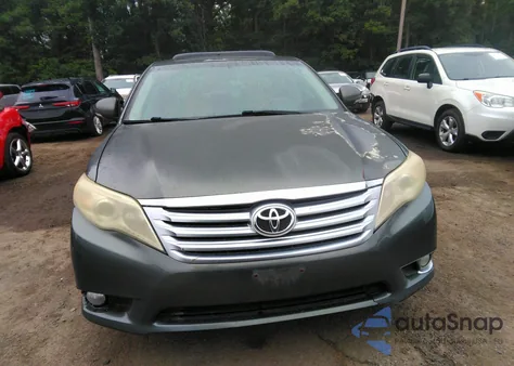 2011 Toyota Avalon Limited from USA, damaged, VIN 4T1BK3DB3BU405048